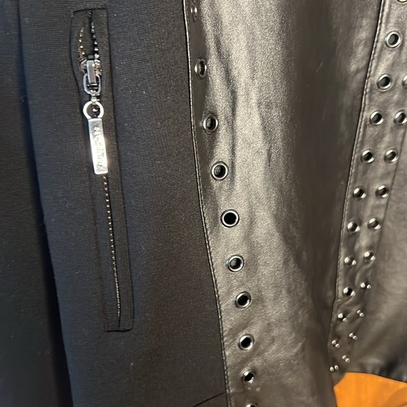 VINTAGE Peter Nygård | Black Faux Leather Moto Jacket | PS - Picture 4 of 7